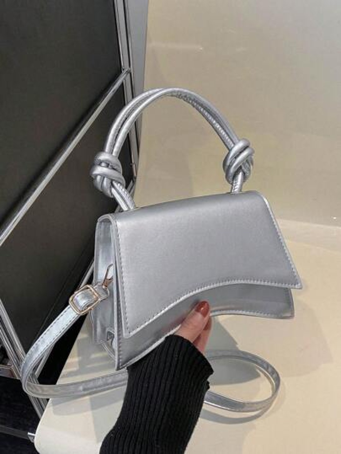 1pc New All Match Fashion Simple And Beautiful Solid Color Handbag Shoulder Crossbody Small Square Bag For Girls Cute Dopamine Mini Wallet Lipstick Bag For Girls Small Fragrance Style Princess Handbag