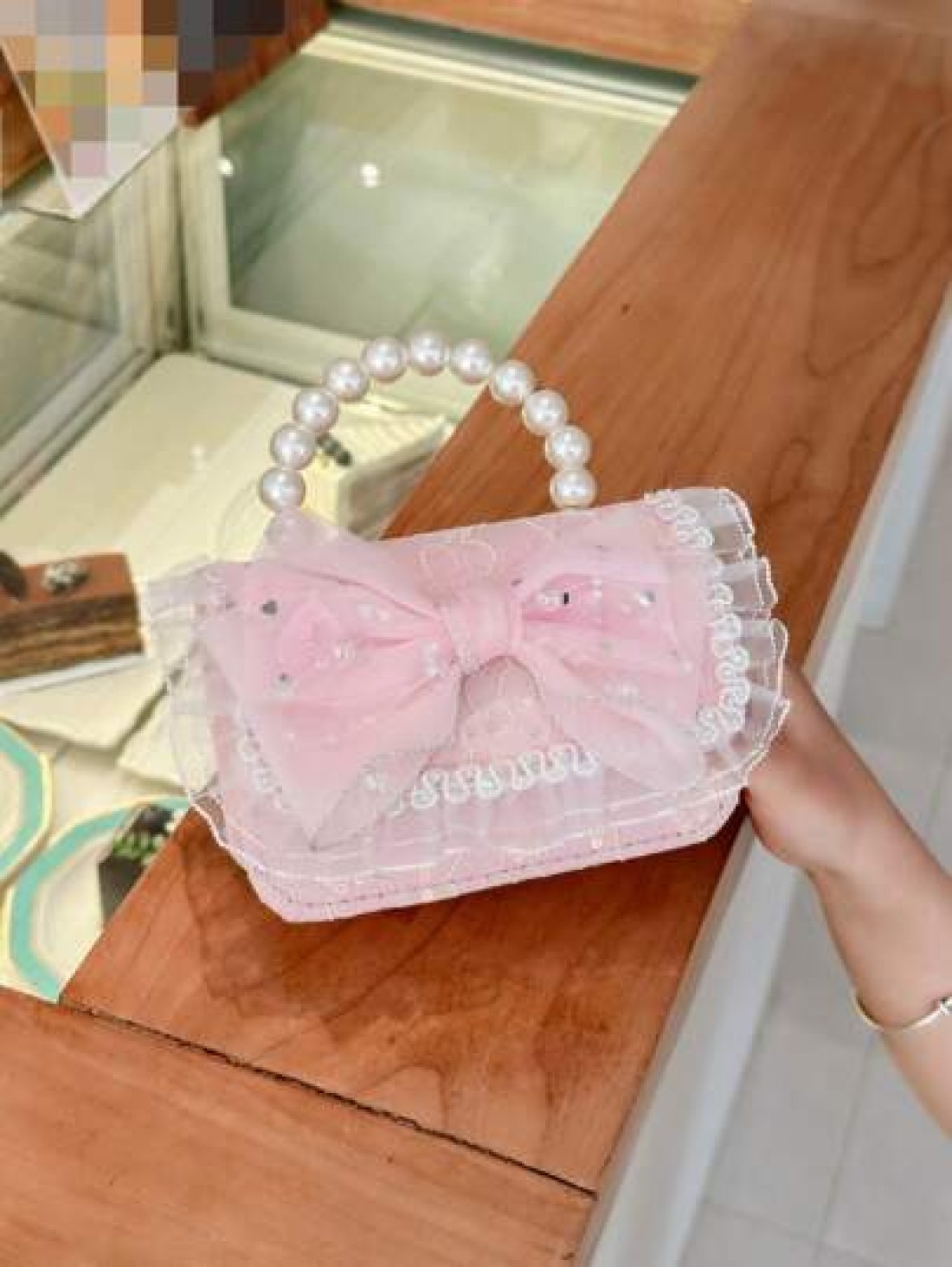 1 Pc Mini Fashion Shiny Young Children Pearl Handbag Chain Crossbody Bag Flip Bag Samll Square Bag Kawaii Princess Bag Toddler Coin Purse Cute Candy Storage Bag Portable Light Sweet Big Lace Bow Sequi