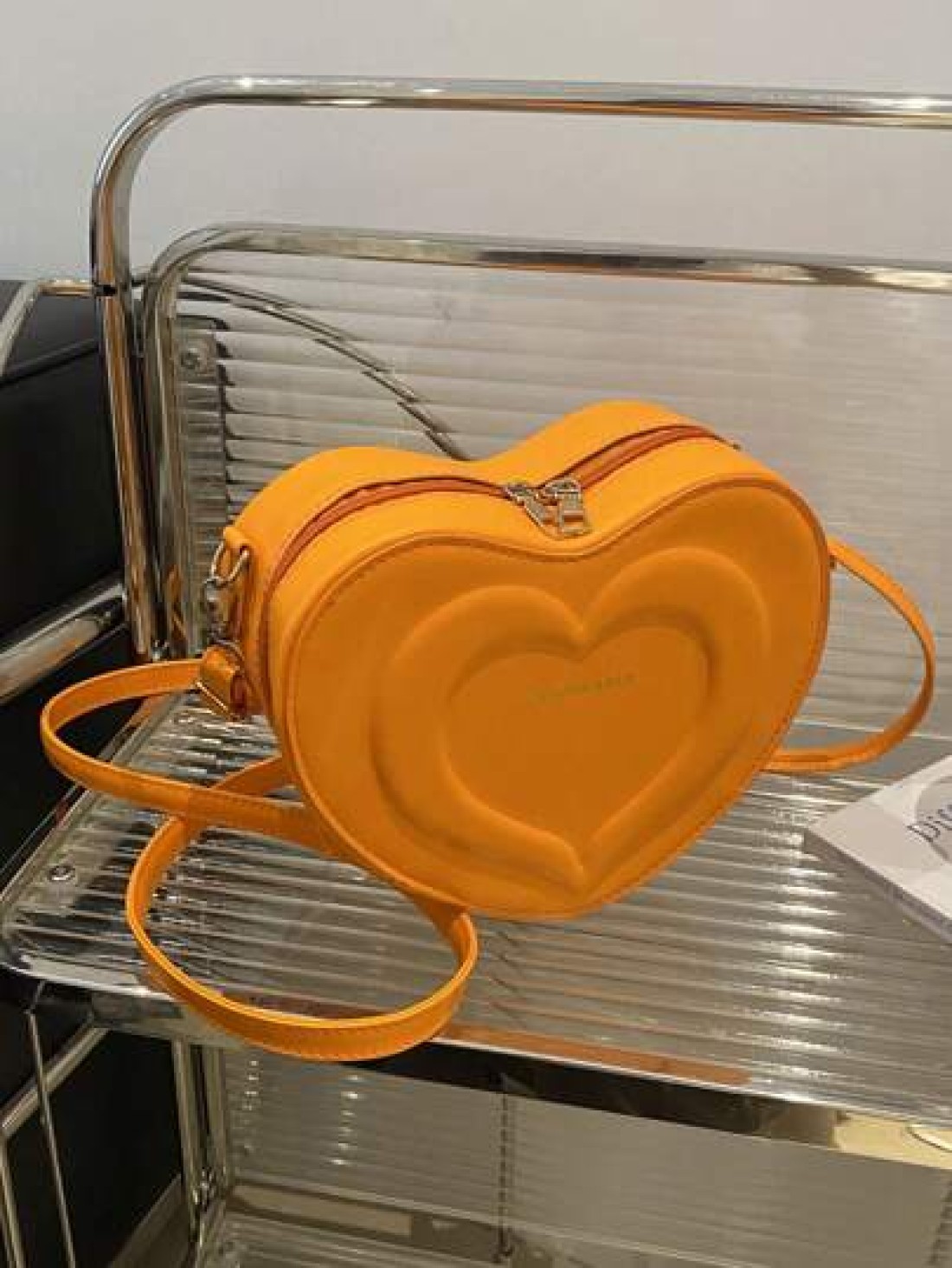 1pc A Cute And Fresh Style Heart Shaped Crossbody Bag Made Of Pu Material With Zipper Closure Adjustable Shoulder Strap And Large Capacity It Is Suitable For Teenagers Whether It Is For Students Daily