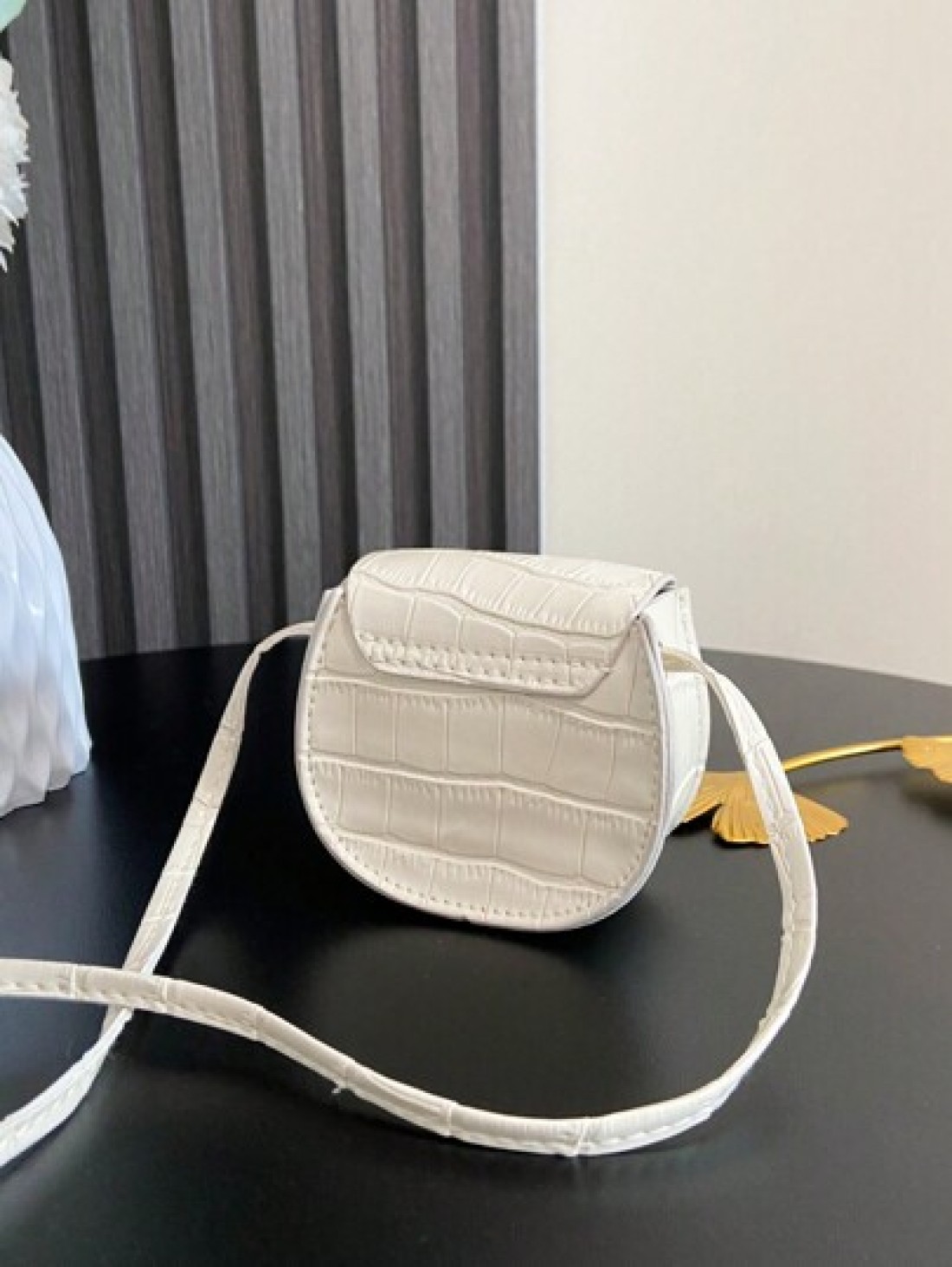 1pc Fashion Kids Children PU Leather Shoulder Bag Lovely Baby Girls Mini Chain Coin Purse Cute Princess Crossbody Bags Small Wallet