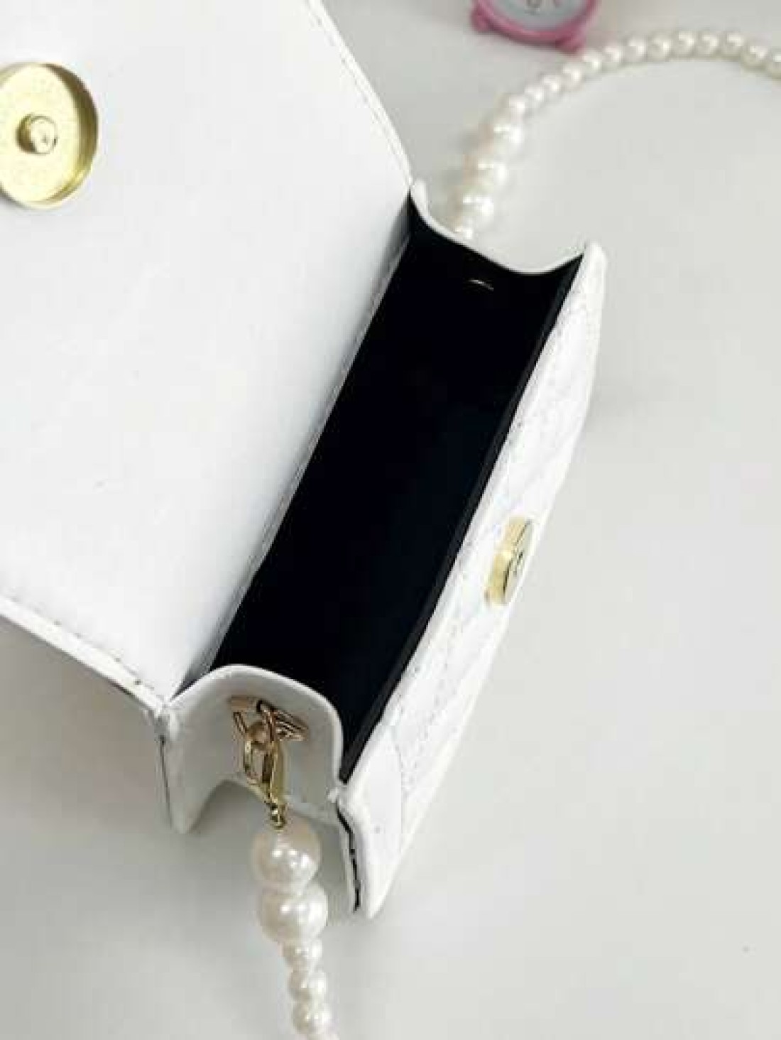 1pc Young Girl Casual Fashion Bowknot Rhombus Embroidery Thread Pearl Chain Crossbody Bag Suitable For Daily Use