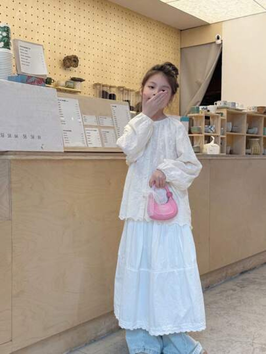 New Fashionable Lace Top Handle Crossbody Mini Moon Hard Shell Accessory Bag Small Women s Purse Suitable For Lipstick Coins Keys