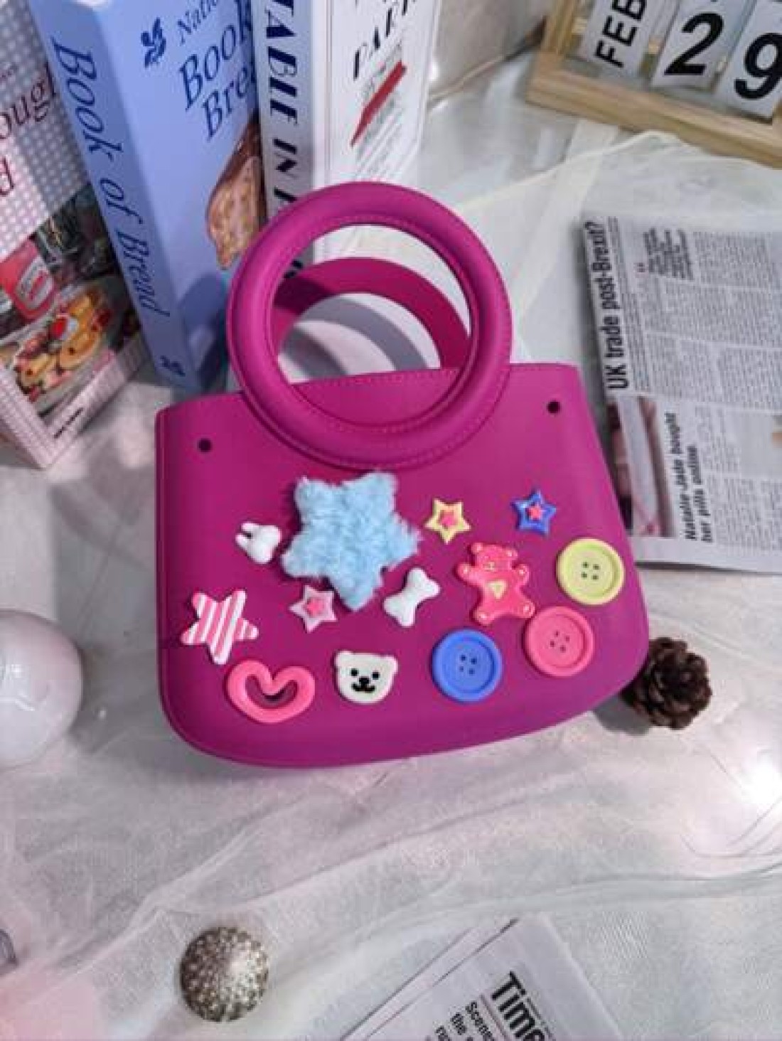 1pc EVA Solid Color Waterproof DIY Tote Bag Beach Basket Fashionable Hollow Out Travel Handbag