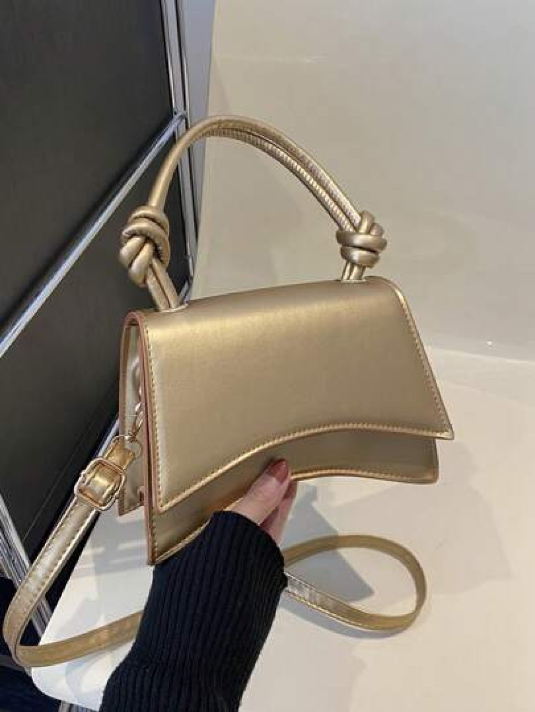 1pc New All Match Fashion Simple And Beautiful Solid Color Handbag Shoulder Crossbody Small Square Bag For Girls Cute Dopamine Mini Wallet Lipstick Bag For Girls Small Fragrance Style Princess Handbag