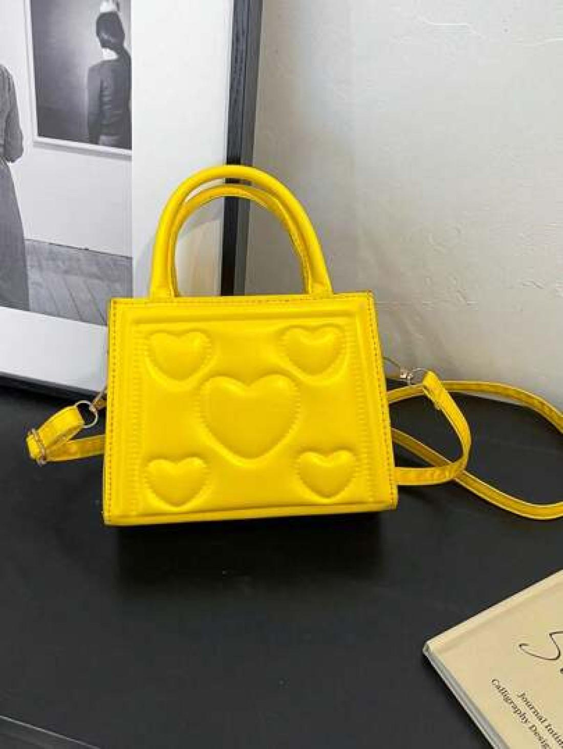 1pc Pu Zipper Opening And Closing Fashionable Small Fresh Love Indentation Handbag Korean Simple Solid Color Versatile Shoulder Messenger Bag Niche Design Comfortable Adjustable Shoulder Strap Versati