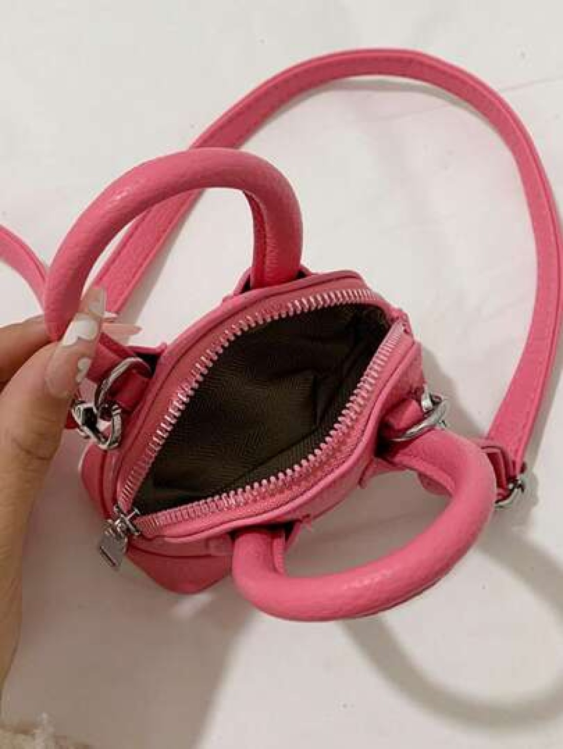 1pc Litchi Pattern Small Shell Children s Candy Color Mini Crossbody Lipstick Bag Crossbody Coin Purse Comfortable Fabric Light And Compact The Internal Space Is Very Open Suitable For Daily Use When
