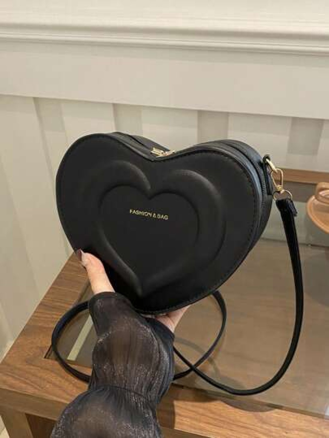 1pc A Cute And Fresh Style Heart Shaped Crossbody Bag Made Of Pu Material With Zipper Closure Adjustable Shoulder Strap And Large Capacity It Is Suitable For Teenagers Whether It Is For Students Daily
