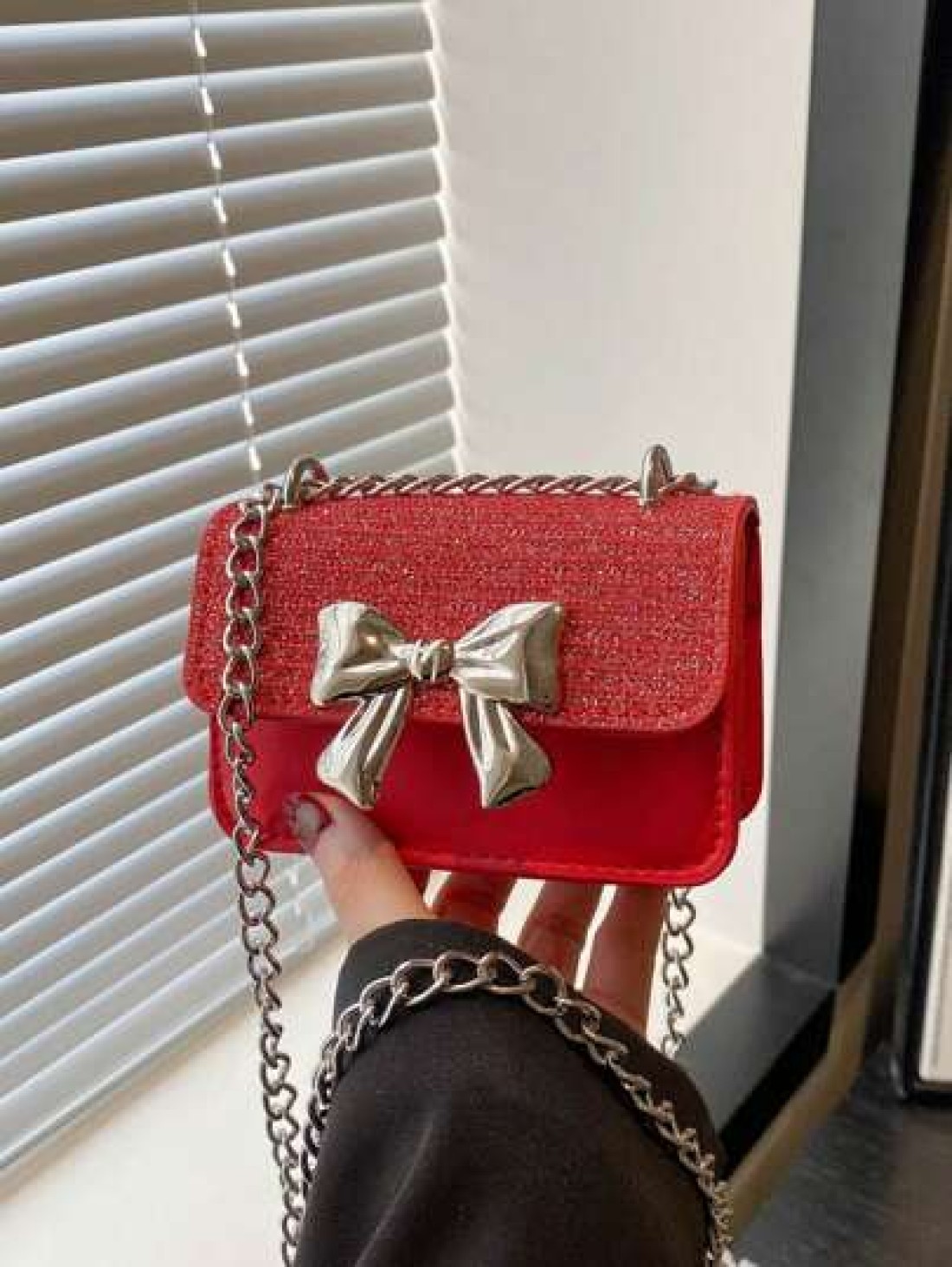 1pc Pu Fashion Sweet Spring Simple Western Style Crossbody Bag Simple And Fashionable Commuting Small Square Bag Korean Fashion Bag With Western Style Butterfly Decoration Fashionable Chain Shoulder S