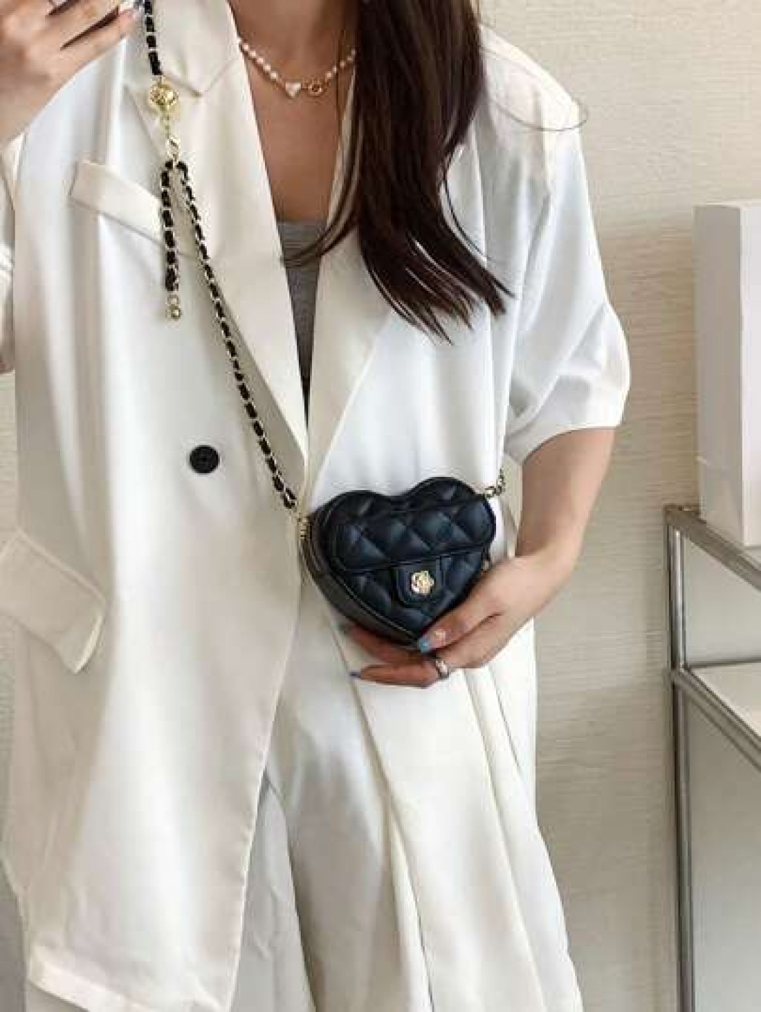 Fashionable Cute Mini Heart Embroidered Pouch Bag Small Crossbody Coin Purse Mainly For Hanging Decorations Relatively Small Capacity Low Practicality
