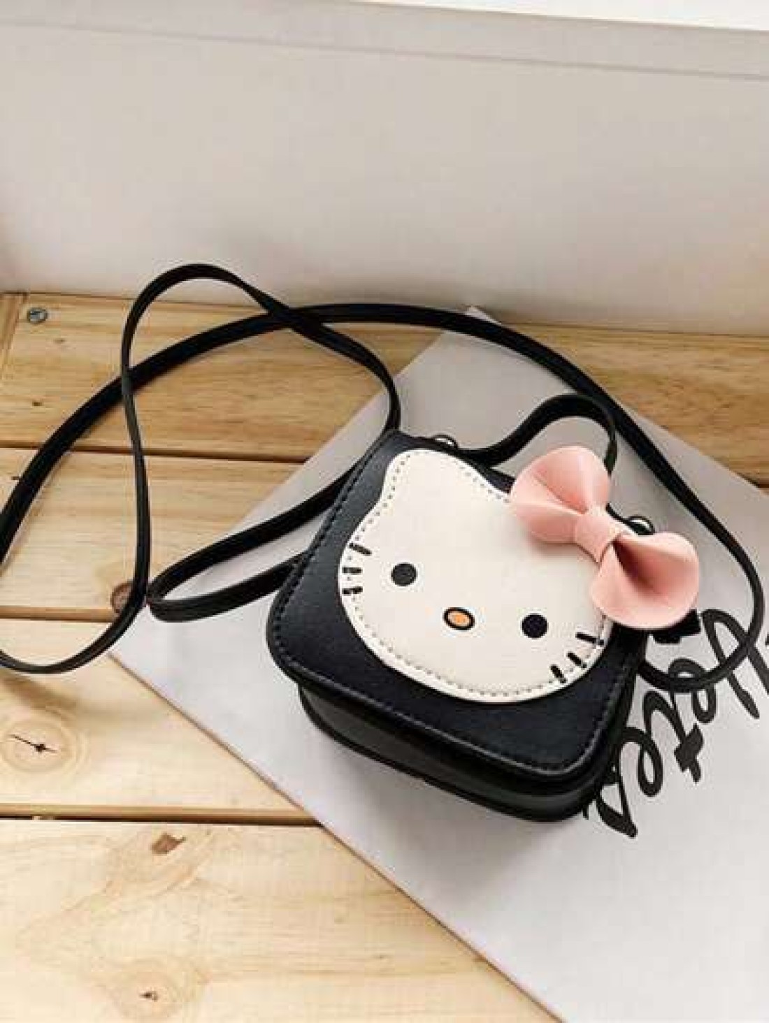 Sanrio Sanrio Hello Kitty Cartoon Children s Bag Cute Princess Casual Bag Girls Messenger Bag Small Shoulder Bag Coin Case For Lipstick Brush Skincare Mobile Phone Coin Small Items For Home Gift Vacat