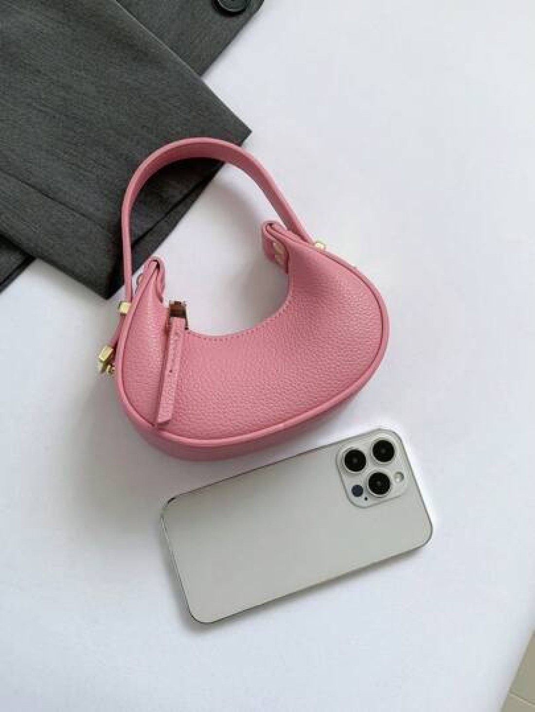 1pc Glossy Patent Leather Solid Color Mini Handbag Adjustable Crescent Shaped Handle For Kids