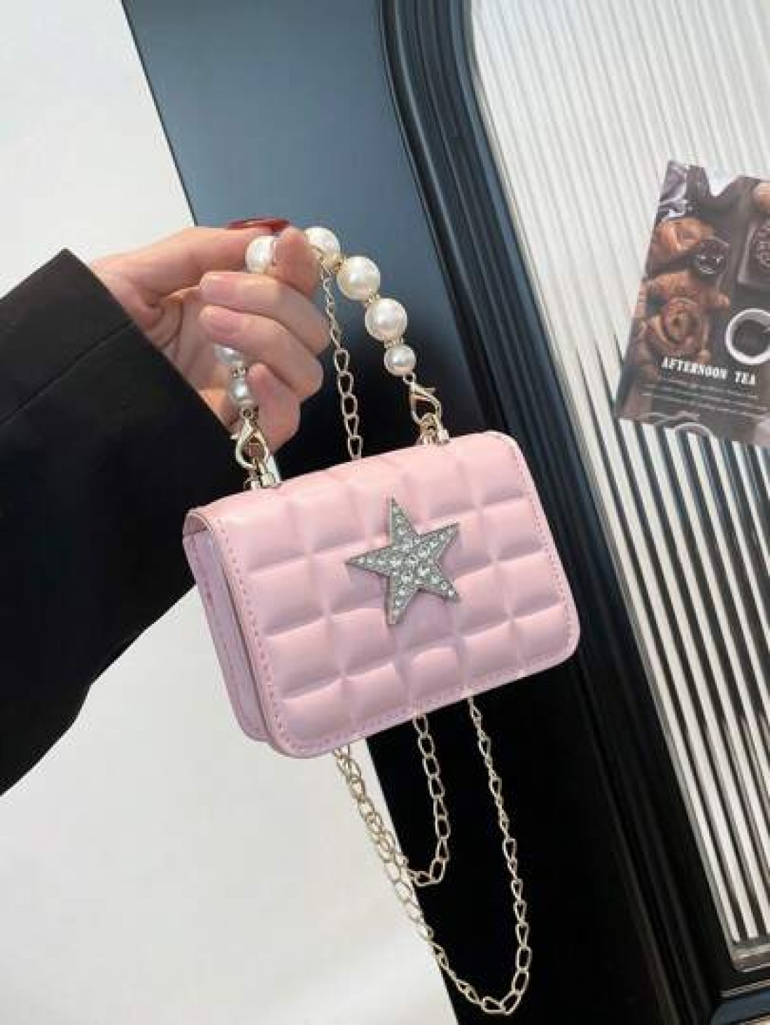 1pc Pu Fashion Simple Sweet Diamond Lattice Pearl Five Pointed Star Hand Held Evening Party Square Bag Niche Design Chain Shoulder Strap Comfortable And Versatile One Shoulder Crossbody Smooth And Not