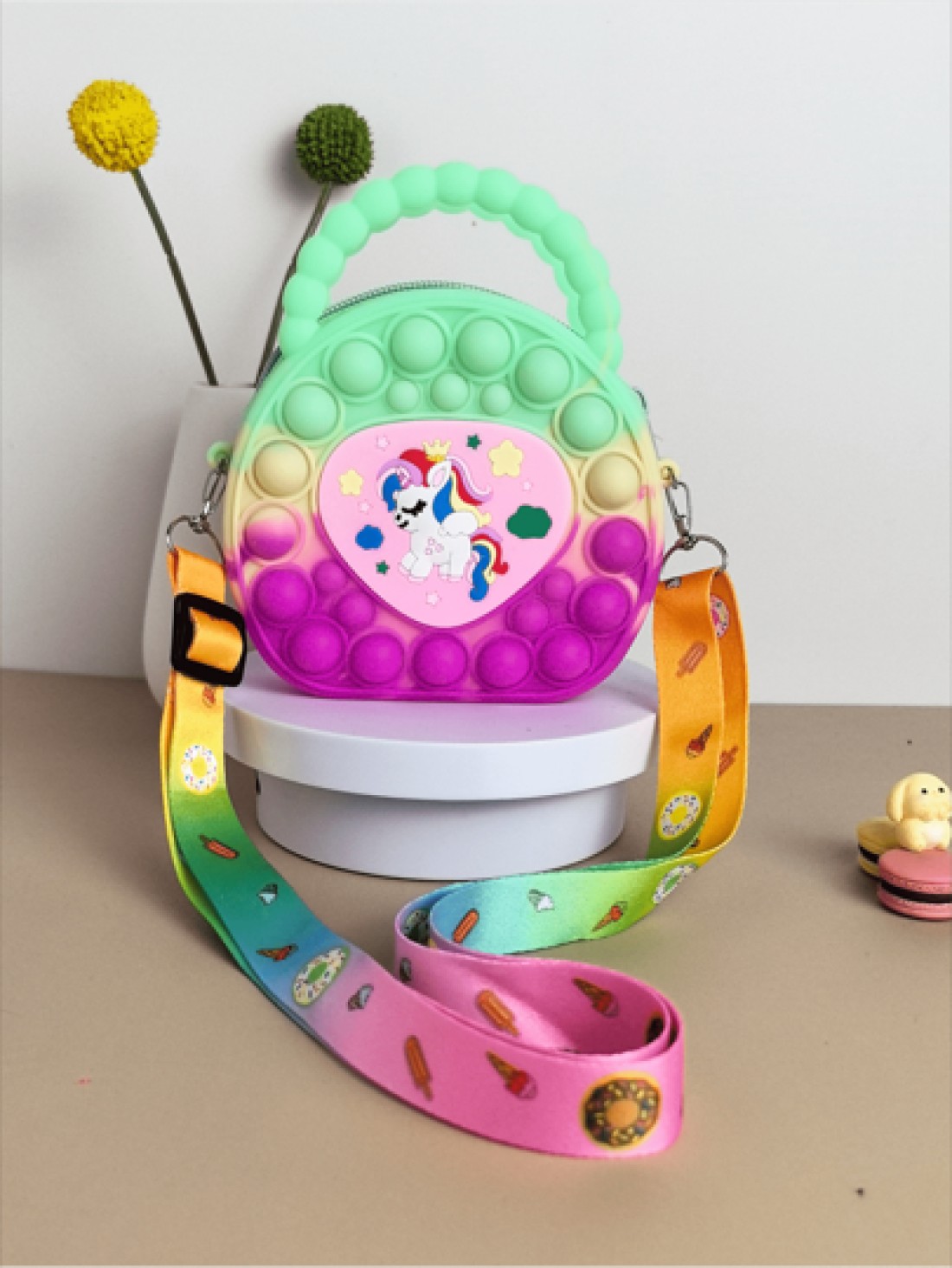 Heart Shaped Handbag Silicone Crossbody Bag Unicorn Wallet Stress Relief Waterproof Durable Storage Pouch Glossy Chain Link Stylish Eye Catching Crossbody Bag Suitable For All Daily Use