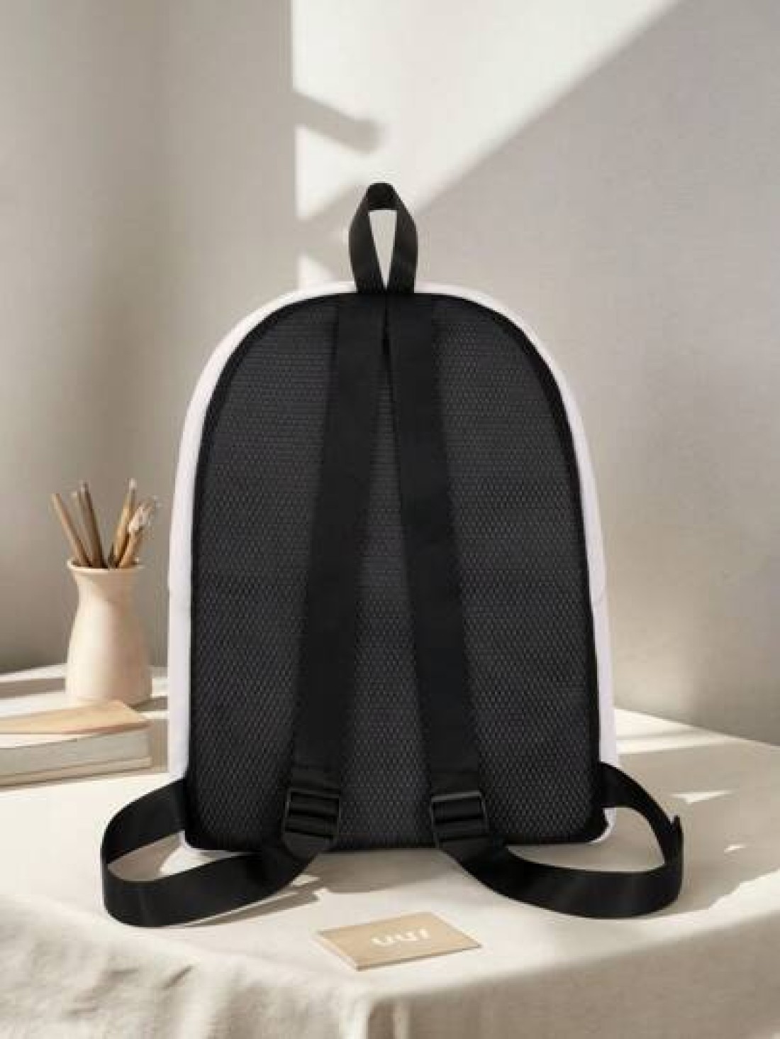 1pc Cute Cat Printed Pocket Backpack Zipper Closure Pocketed Casual Backpack Stylish For Boys And Girls Suitable For School And Outdoor Activities