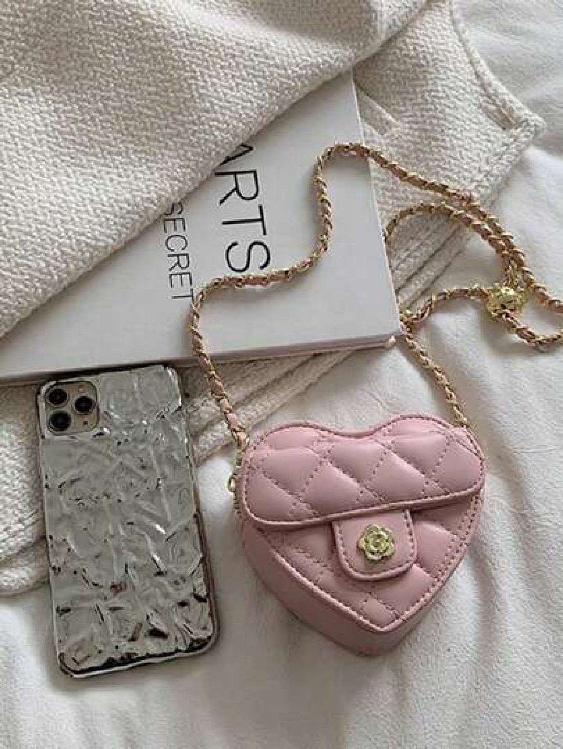Fashionable Cute Mini Heart Embroidered Pouch Bag Small Crossbody Coin Purse Mainly For Hanging Decorations Relatively Small Capacity Low Practicality