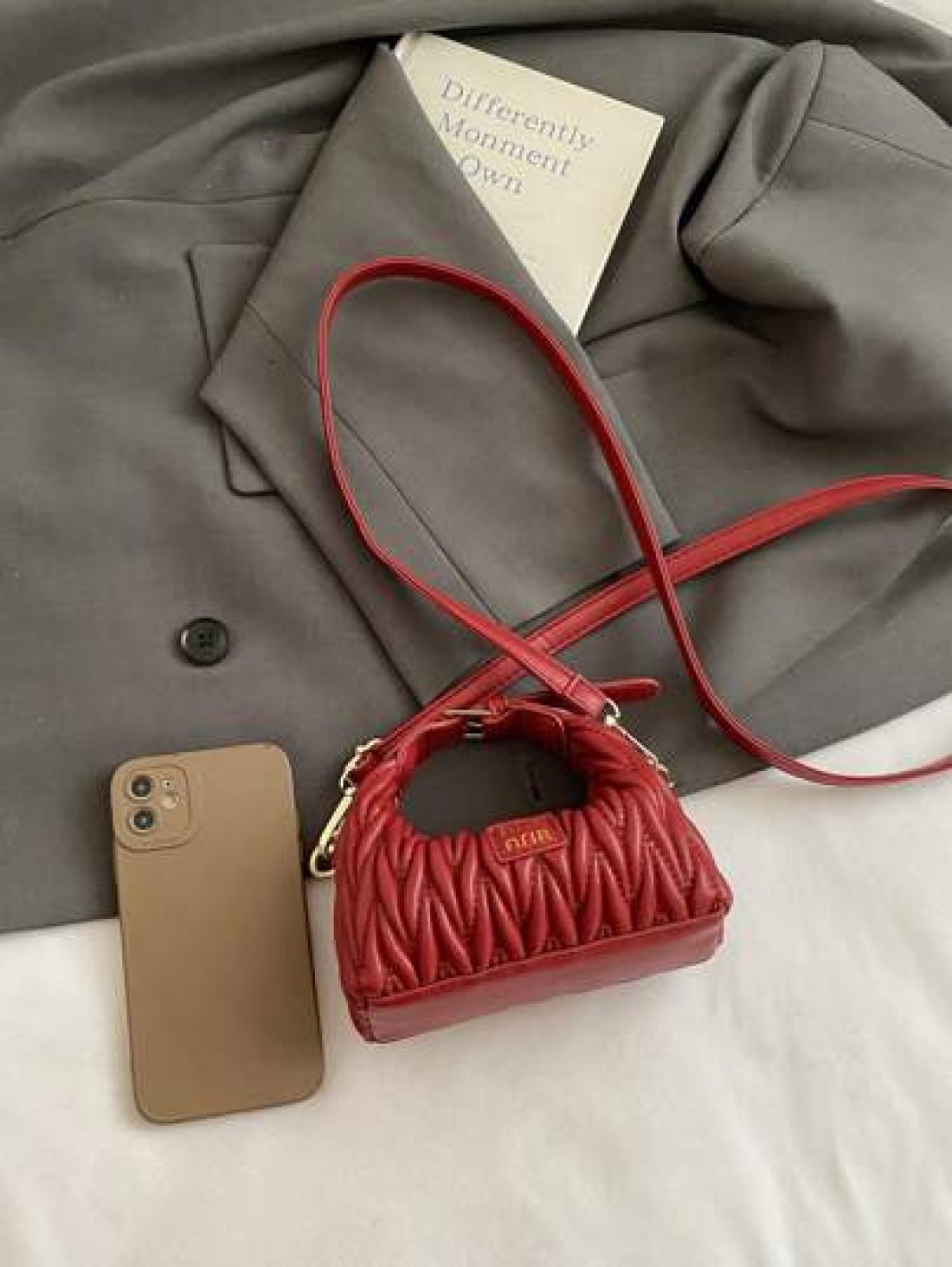 New Mini Embroidered Letter Wristlet Purse Fashionable Small Clutch Wallet For Cosmetics Evening Party Coin Pouch Crossbody Bag
