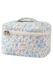 Large Makeup Bag Cute Cosmetic Bag for Women Girls Floral Coquette Aesthetic Toiletry Bag Travel Make Up Organizer Bag