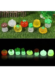 Milisten 8pcs Luminous Resin Vegetable Garden Accessories, Glow in Dark Garden Figurines, Miniature Mushroom Pumpkin, Pepper, Onion, Tomatoes, Corn, Broccoli Statues for Garden Yard Decor