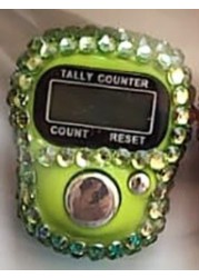Mini Hand Tally Finger Counter &ndash; Digital Finger Ring Jap Counting Device for Mantra Jaap, Tasbeeh, Prayer, Stitching &amp; Golf Score Keeping &ndash; Ramadan Essential
