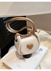 Mini Fashion Diagonal Crossbody Bag Minimalist Heart Shaped Saddle Bag