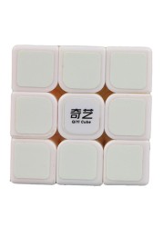 Qiyi - Plastic Rubik&#39;s Cube 3x3 5.6x5.6x5.6centimeter