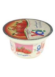 الروابي زبادي الفراولة مخفوق كامل الدسم 130 غرام