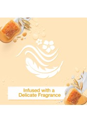 Johnson&#39;s Body Lotion Vita Rich Smoothies Comforting Yogurt Honey and Oats 250ml