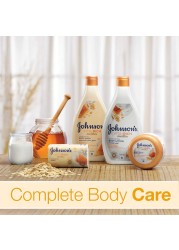 Johnson&#39;s Body Lotion Vita Rich Smoothies Comforting Yogurt Honey and Oats 400ml
